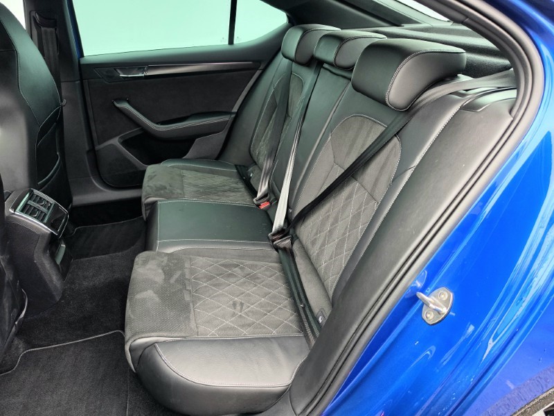 Used Skoda Superb 2023 for sale - 77803974: Photo 4