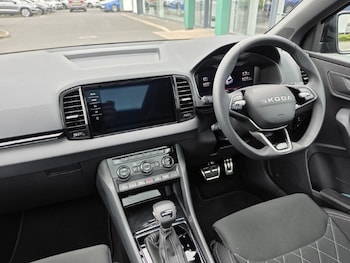 Used Skoda Karoq 2025 for sale - 78995371: Photo