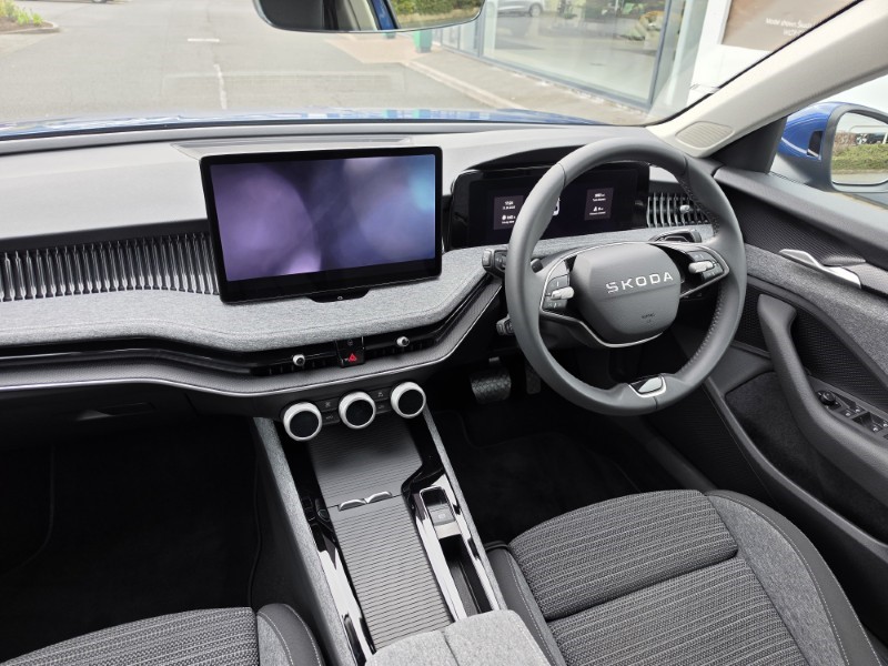 Used Skoda Superb 2025 for sale - 78165919: Photo 24