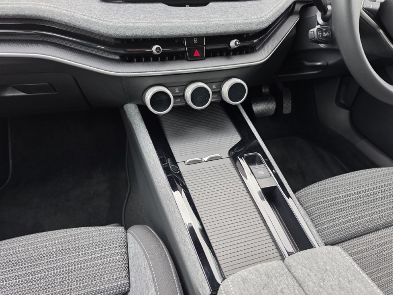 Used Skoda Superb 2025 for sale - 78165919: Photo 27