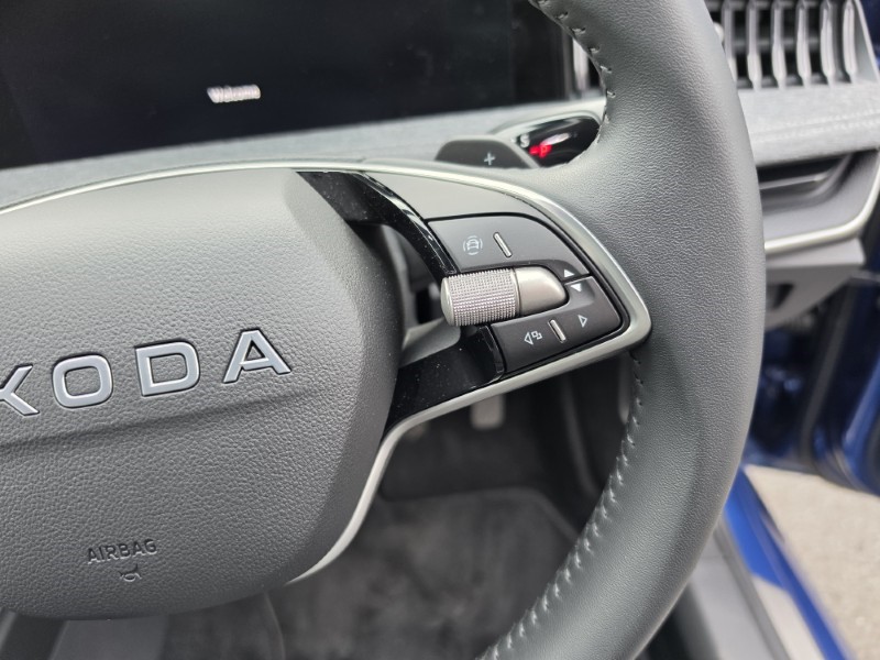 Used Skoda Superb 2025 for sale - 78165919: Photo 38