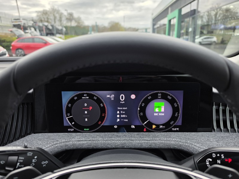 Used Skoda Superb 2025 for sale - 78165919: Photo 47