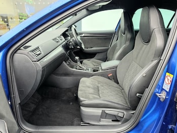 Used Skoda Superb 2023 for sale - 78748220: Photo