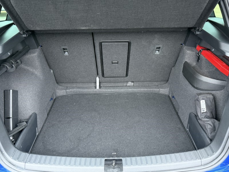 Used Skoda Karoq 2024 for sale - 77589857: Photo 10