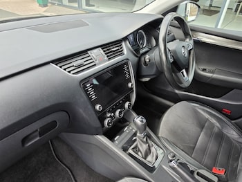 Used Skoda Octavia 2018 for sale - 78979554: Photo