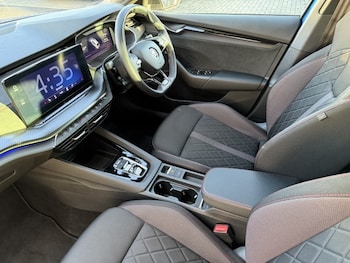 Used Skoda Octavia 2023 for sale - 76980791: Photo