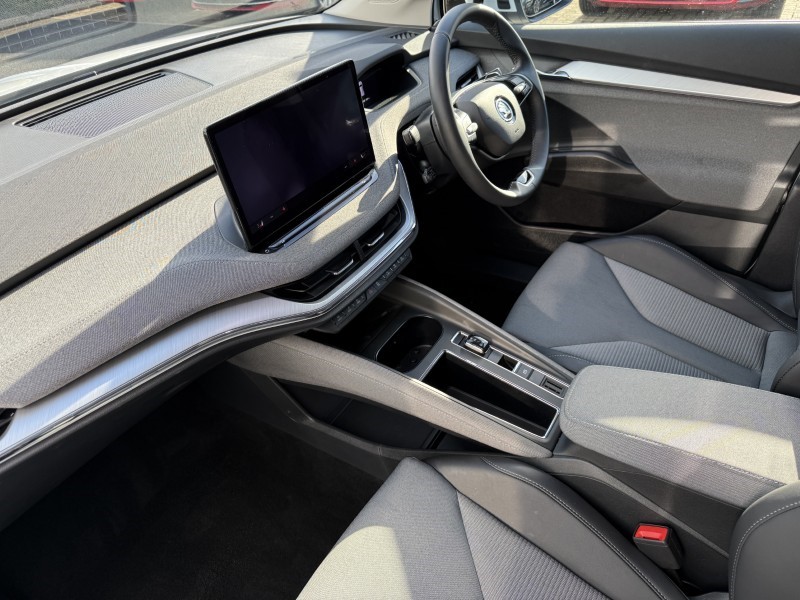 Used Skoda Enyaq 2024 for sale - 76981831: Photo 2