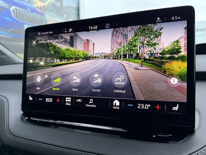 Used Skoda Enyaq 2023 for sale - 77339567: Photo 32