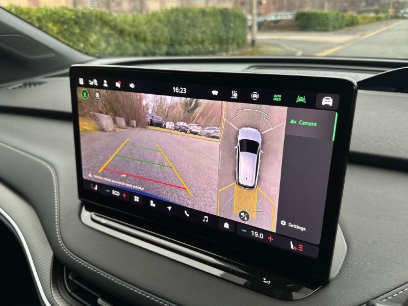 Used Skoda Enyaq 2025 for sale - 77834047: Photo 12