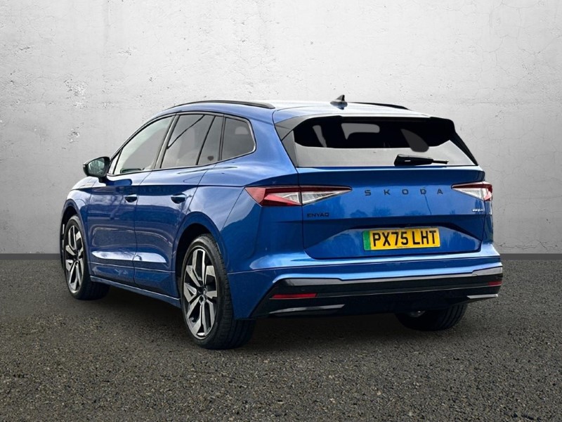 Used Skoda Enyaq 2025 for sale - 77834047: Photo 2