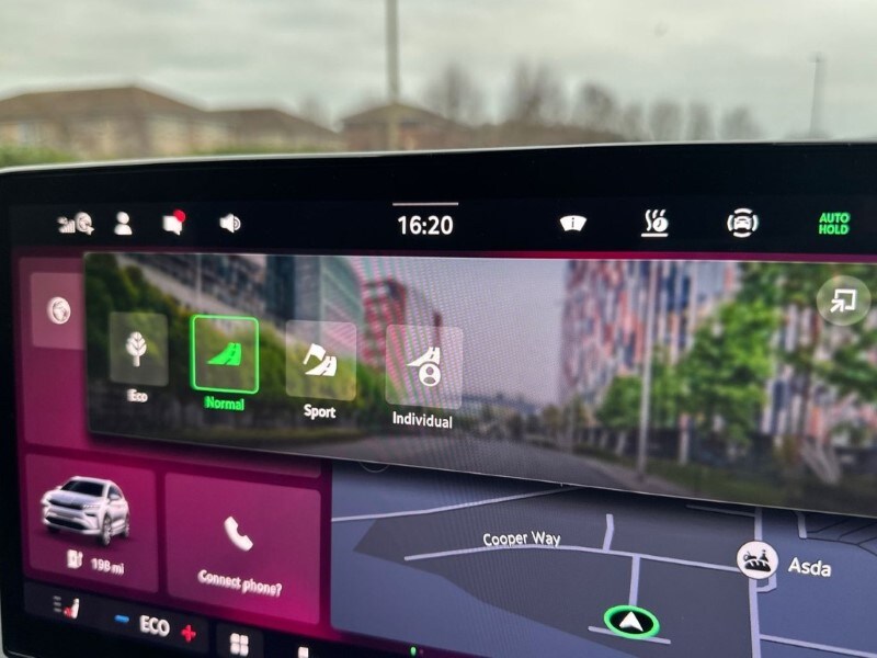 Used Skoda Enyaq 2025 for sale - 77834047: Photo 34