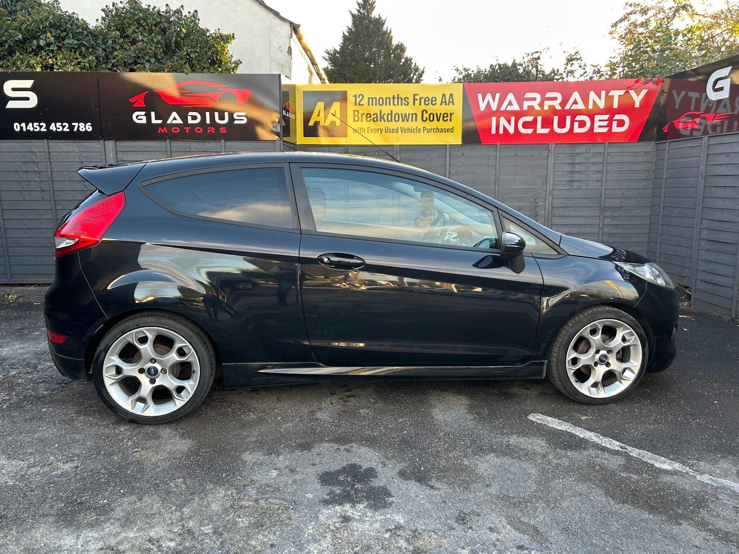 Used Ford Fiesta 2010 for sale - 77029823: Photo 11