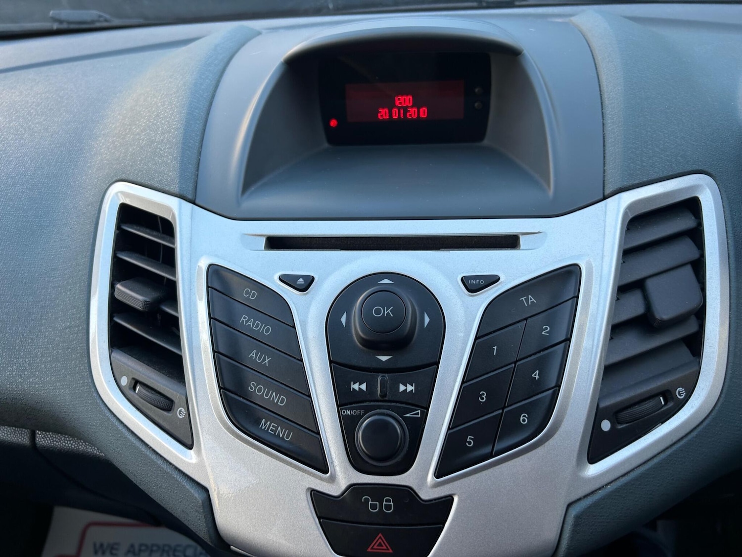 Used Ford Fiesta 2010 for sale - 77029823: Photo 44