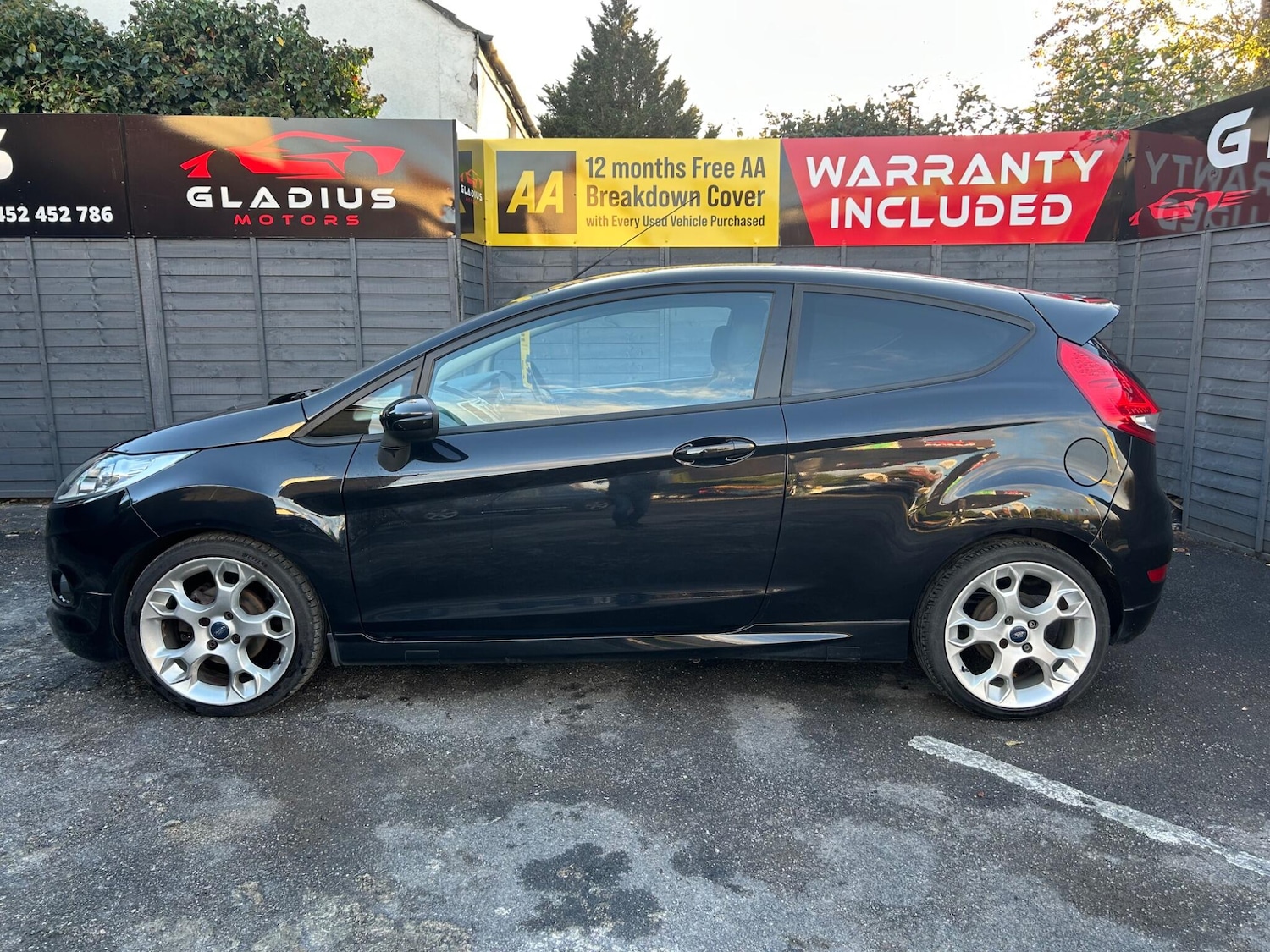 Used Ford Fiesta 2010 for sale - 77029823: Photo 9