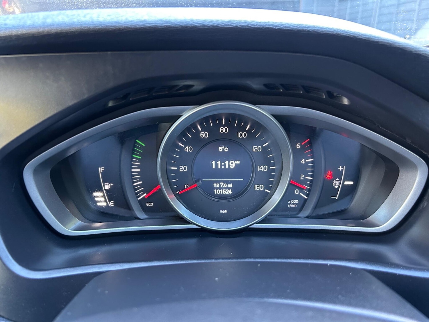 Used Volvo V40 2015 for sale - 77559826: Photo 41