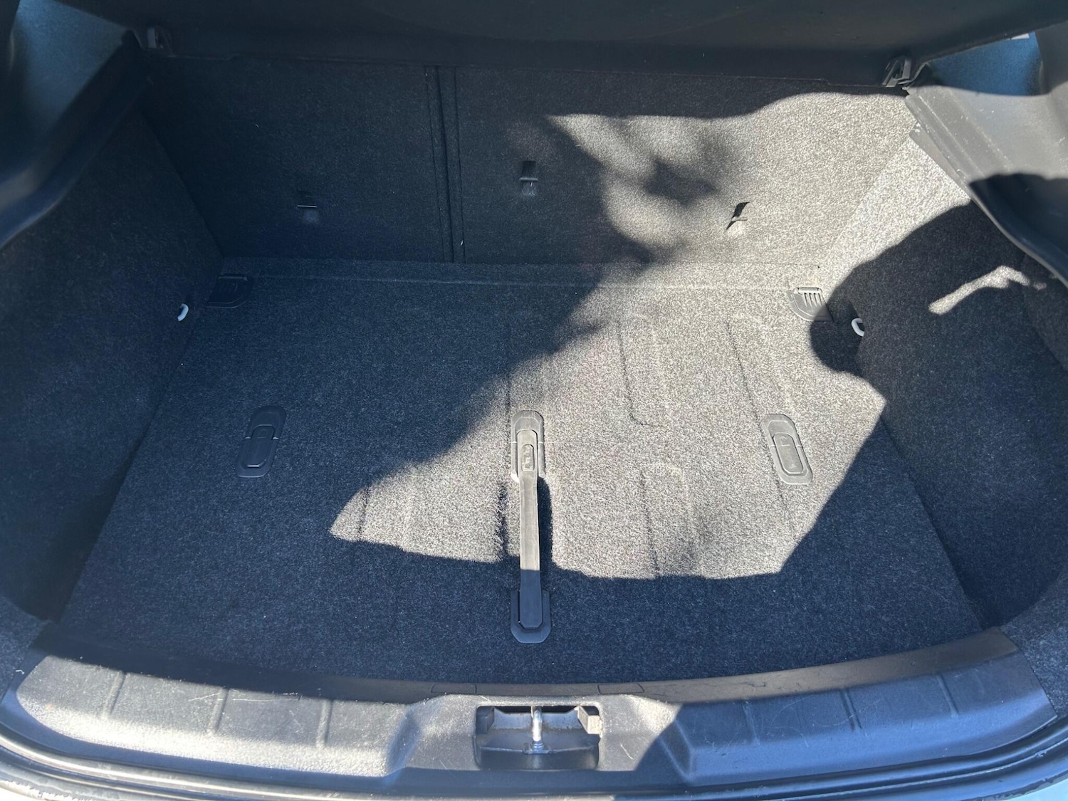 Used Volvo V40 2015 for sale - 77559826: Photo 44