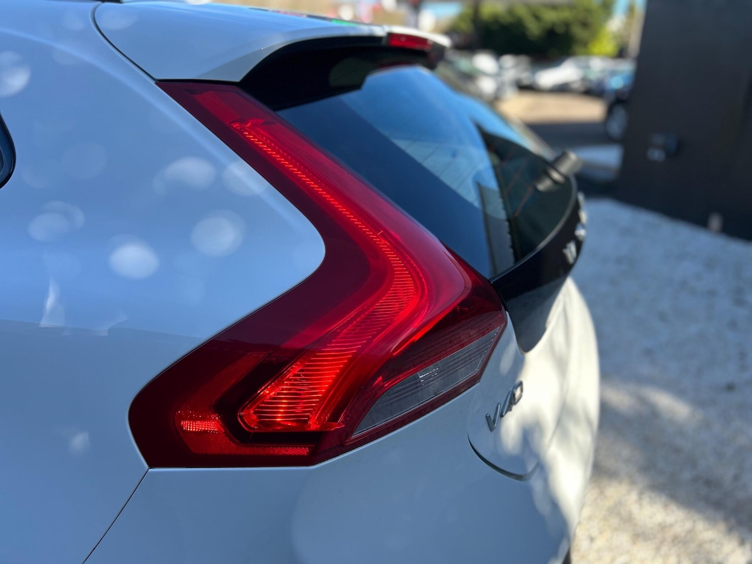 Used Volvo V40 2015 for sale - 77559826: Photo 50