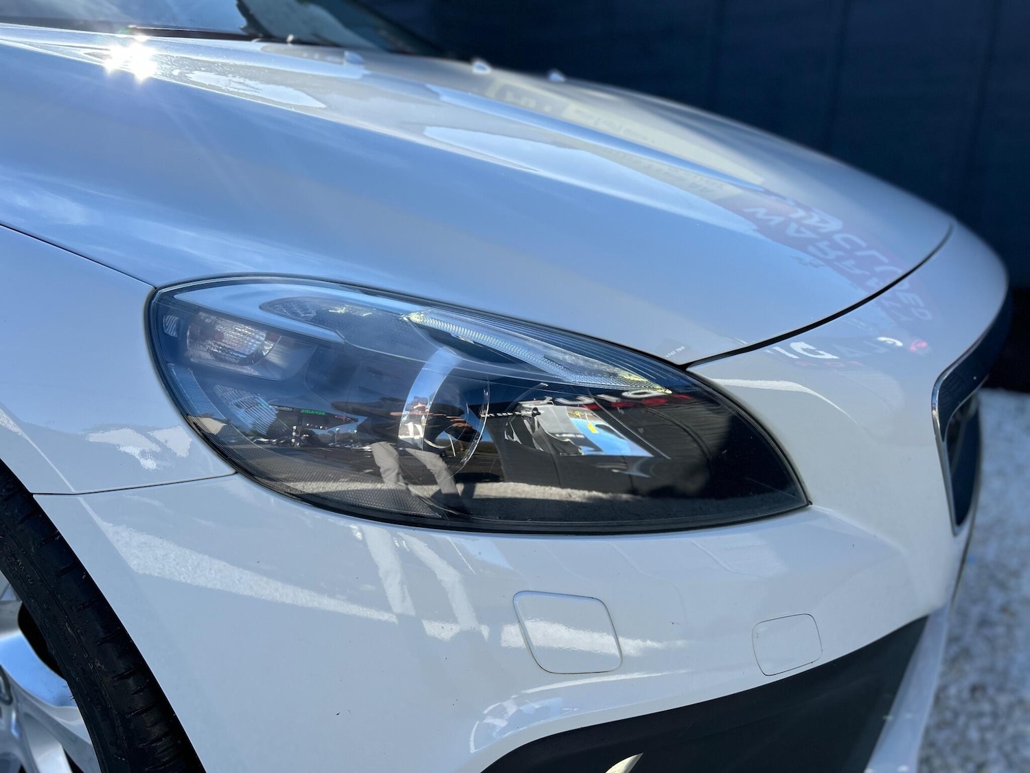 Used Volvo V40 2015 for sale - 77559826: Photo 52