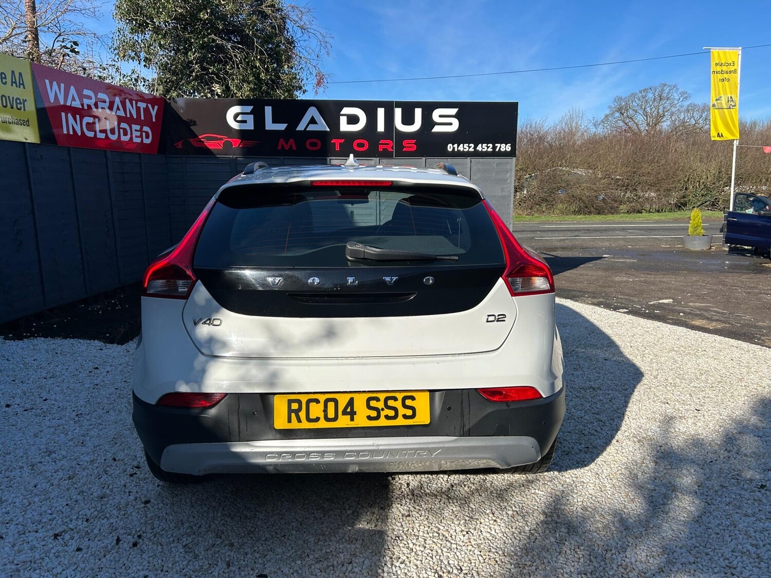 Used Volvo V40 2015 for sale - 77559826: Photo 8