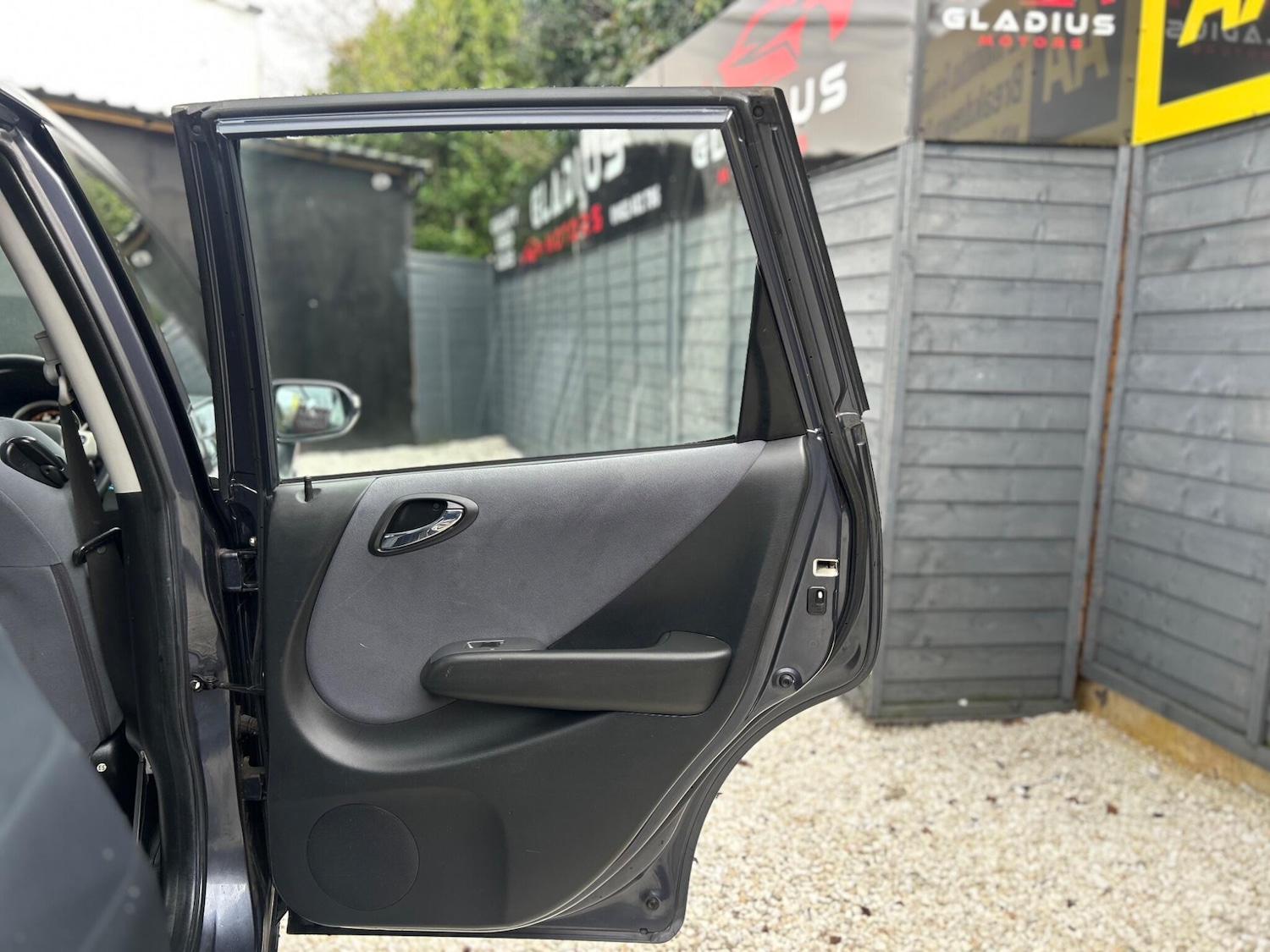 Used Honda Jazz 2009 for sale - 77537145: Photo 30