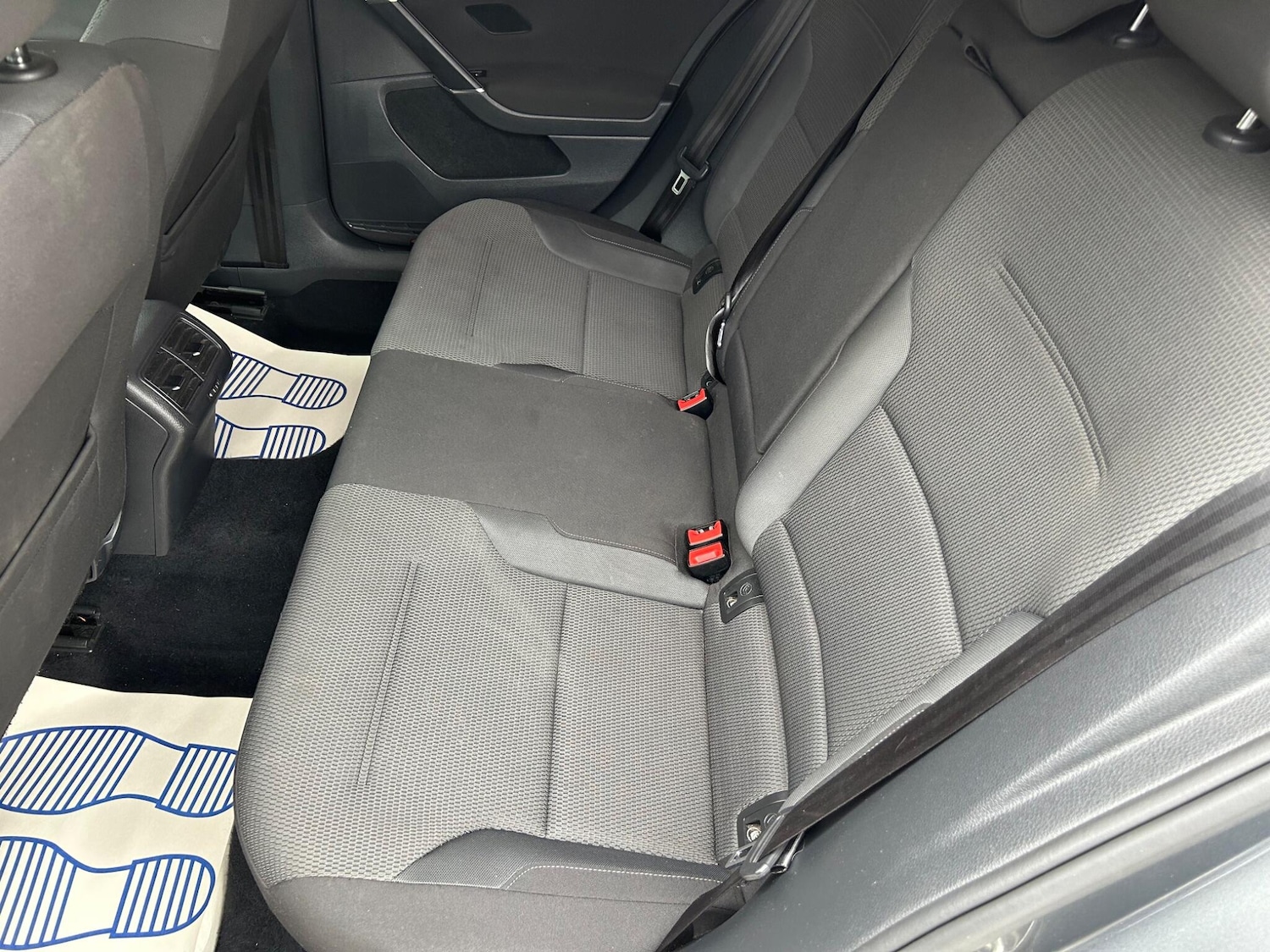 Used Volkswagen Golf 2017 for sale - 78100544: Photo 24