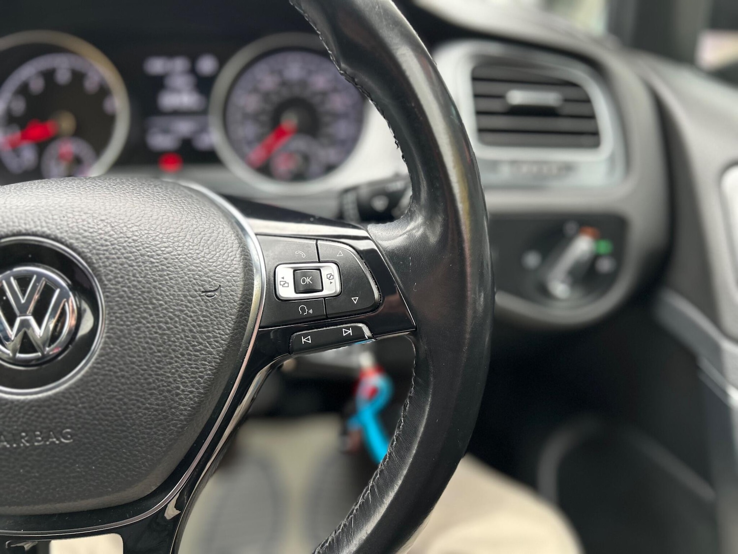 Used Volkswagen Golf 2017 for sale - 78100544: Photo 48