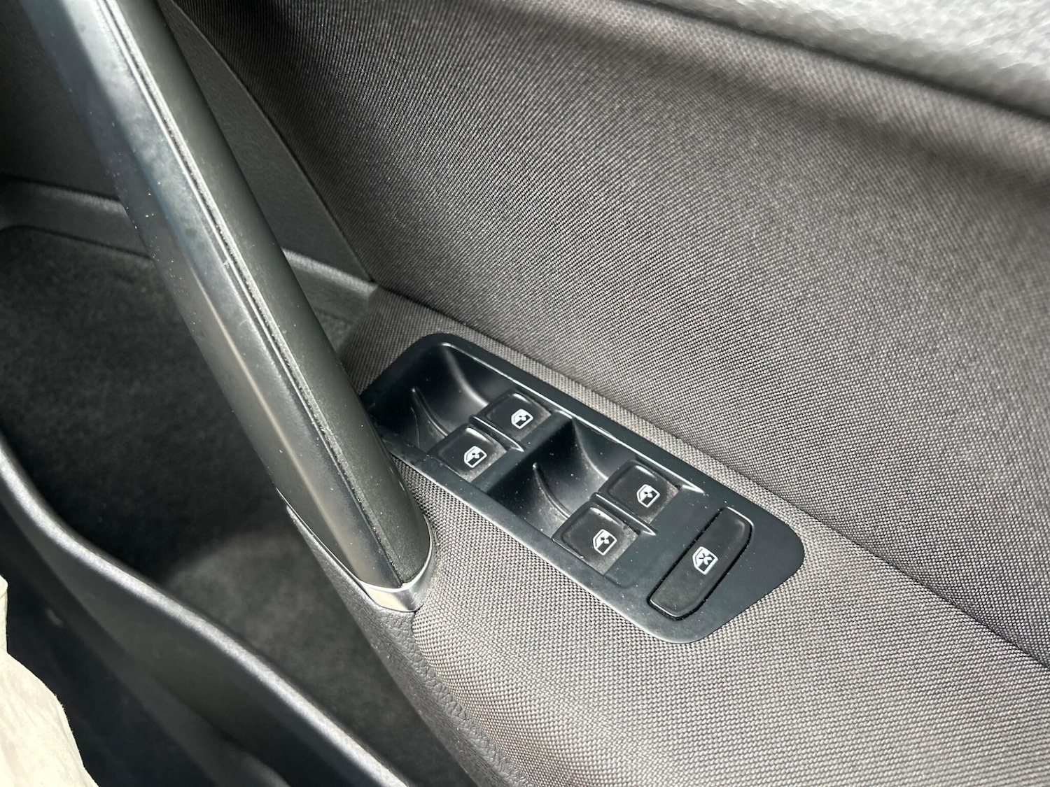 Used Volkswagen Golf 2017 for sale - 78100544: Photo 56