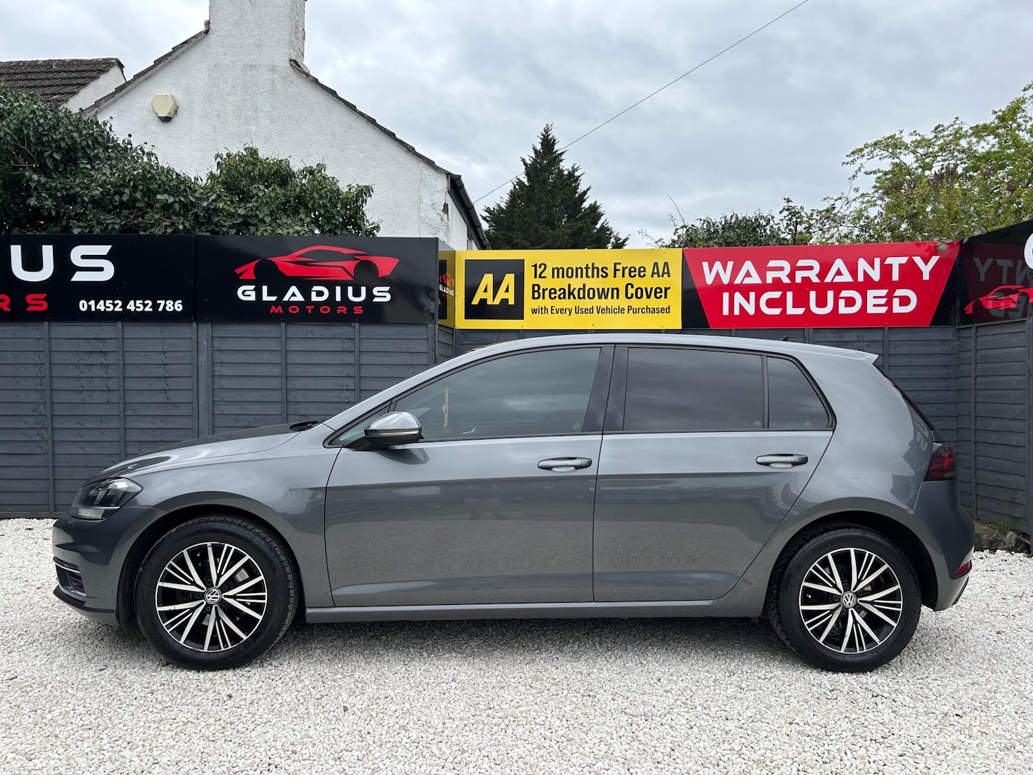 Used Volkswagen Golf 2017 for sale - 78100544: Photo 6