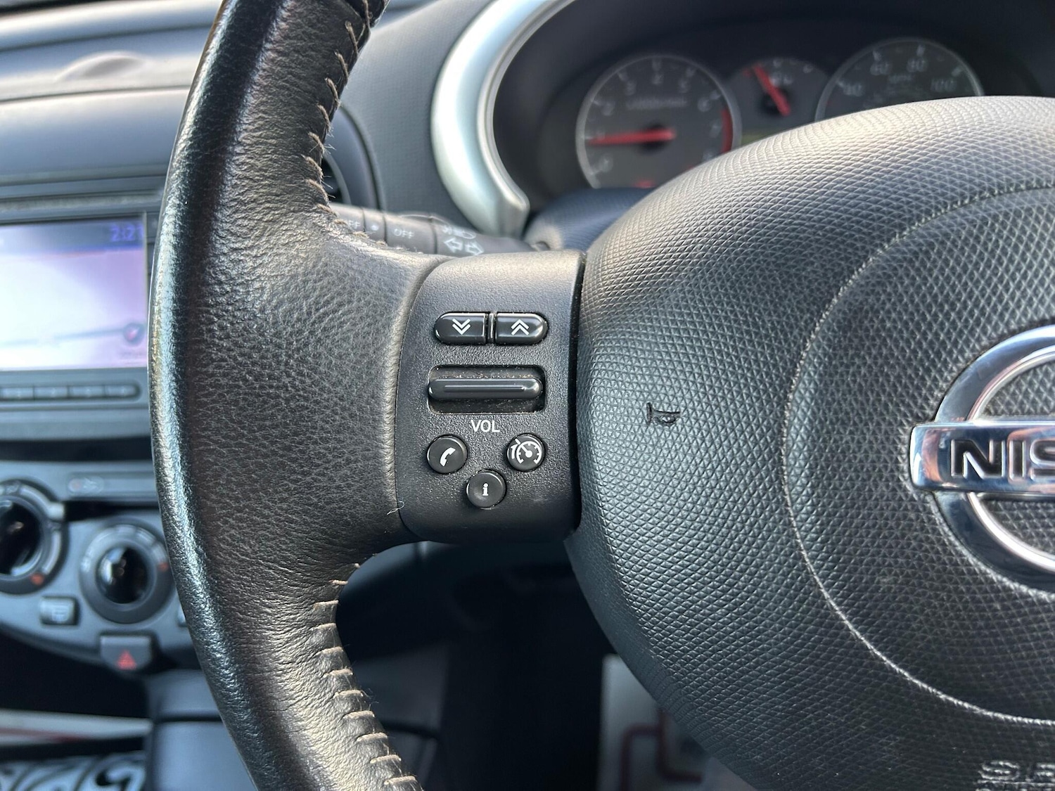 Used Nissan Micra 2010 for sale - 77143697: Photo 30