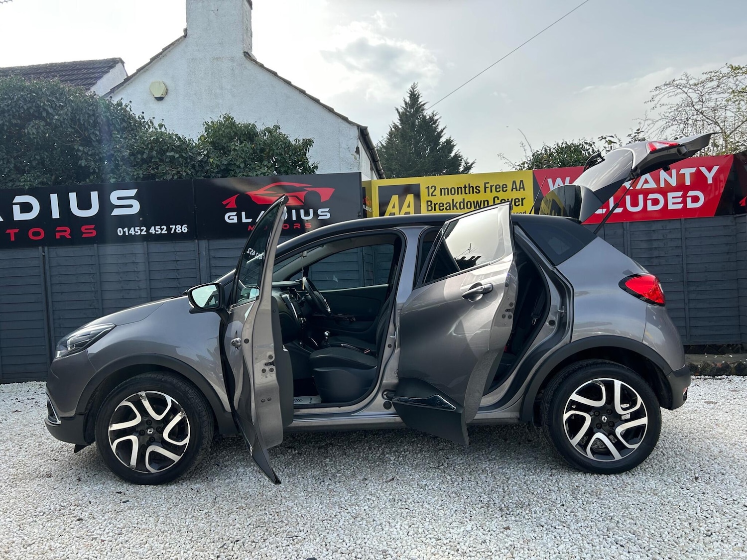 Used Renault Captur 2016 for sale - 77784472: Photo 6