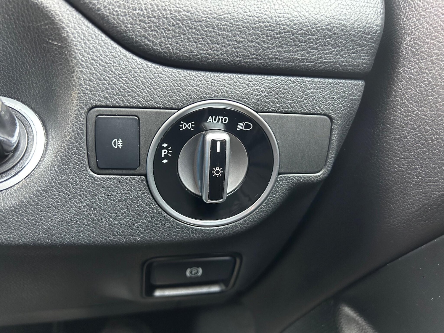 Used Mercedes-Benz GLA 2015 for sale - 78184273: Photo 29