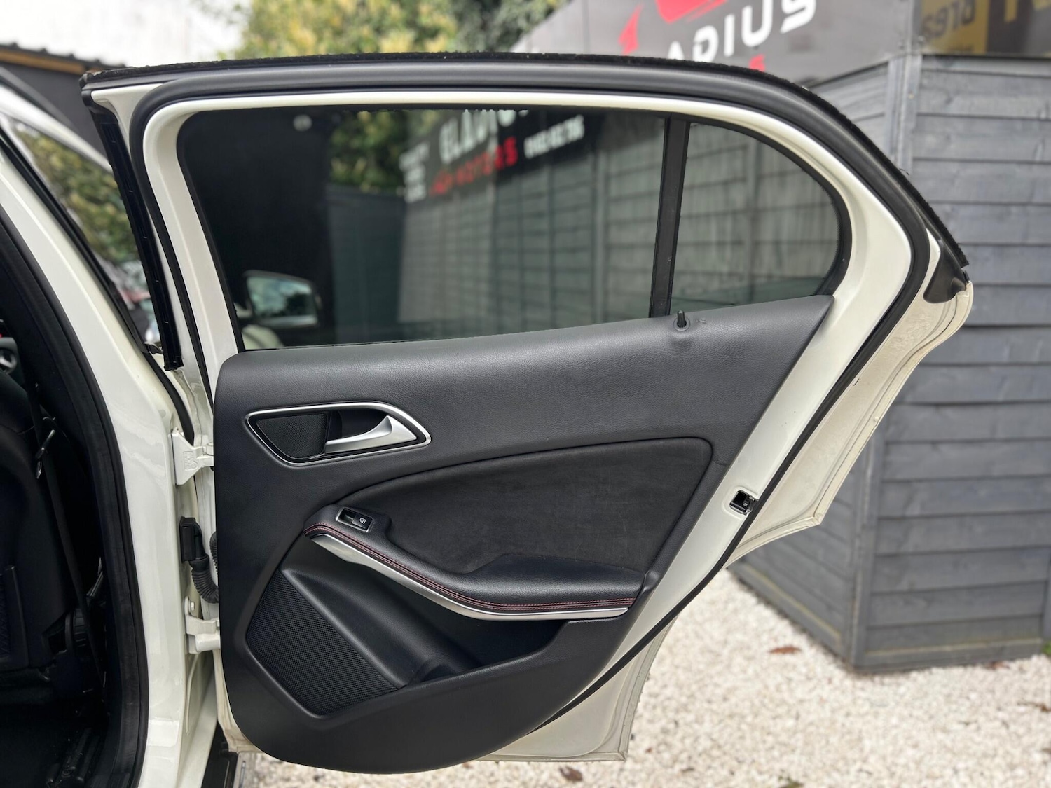 Used Mercedes-Benz GLA 2015 for sale - 78184273: Photo 34