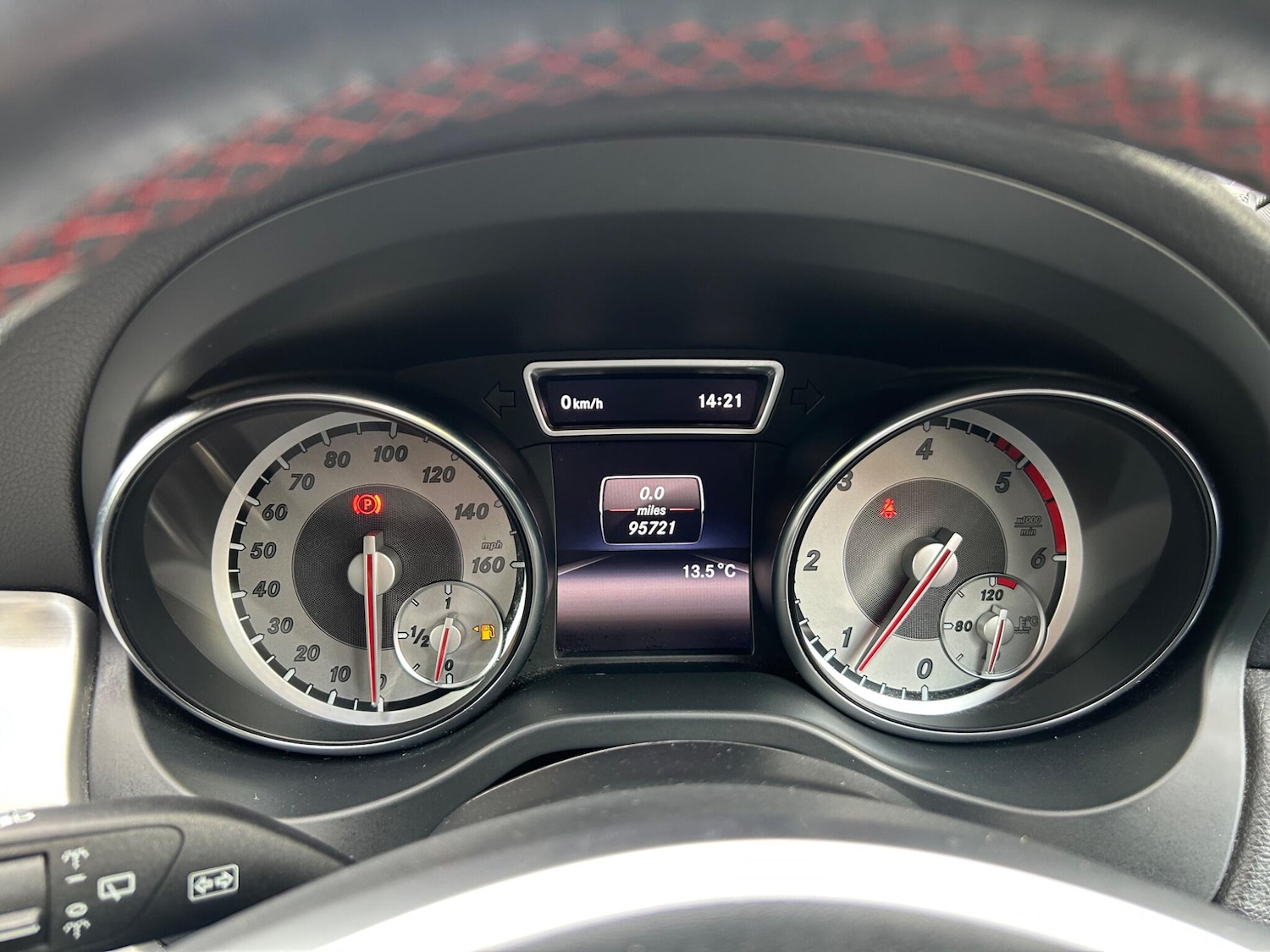 Used Mercedes-Benz GLA 2015 for sale - 78184273: Photo 44