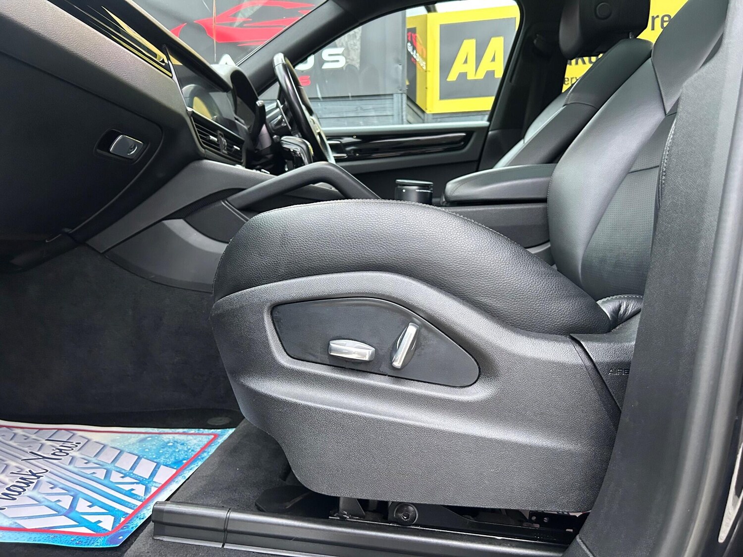 Used Porsche Cayenne 2019 for sale - 77029374: Photo 67