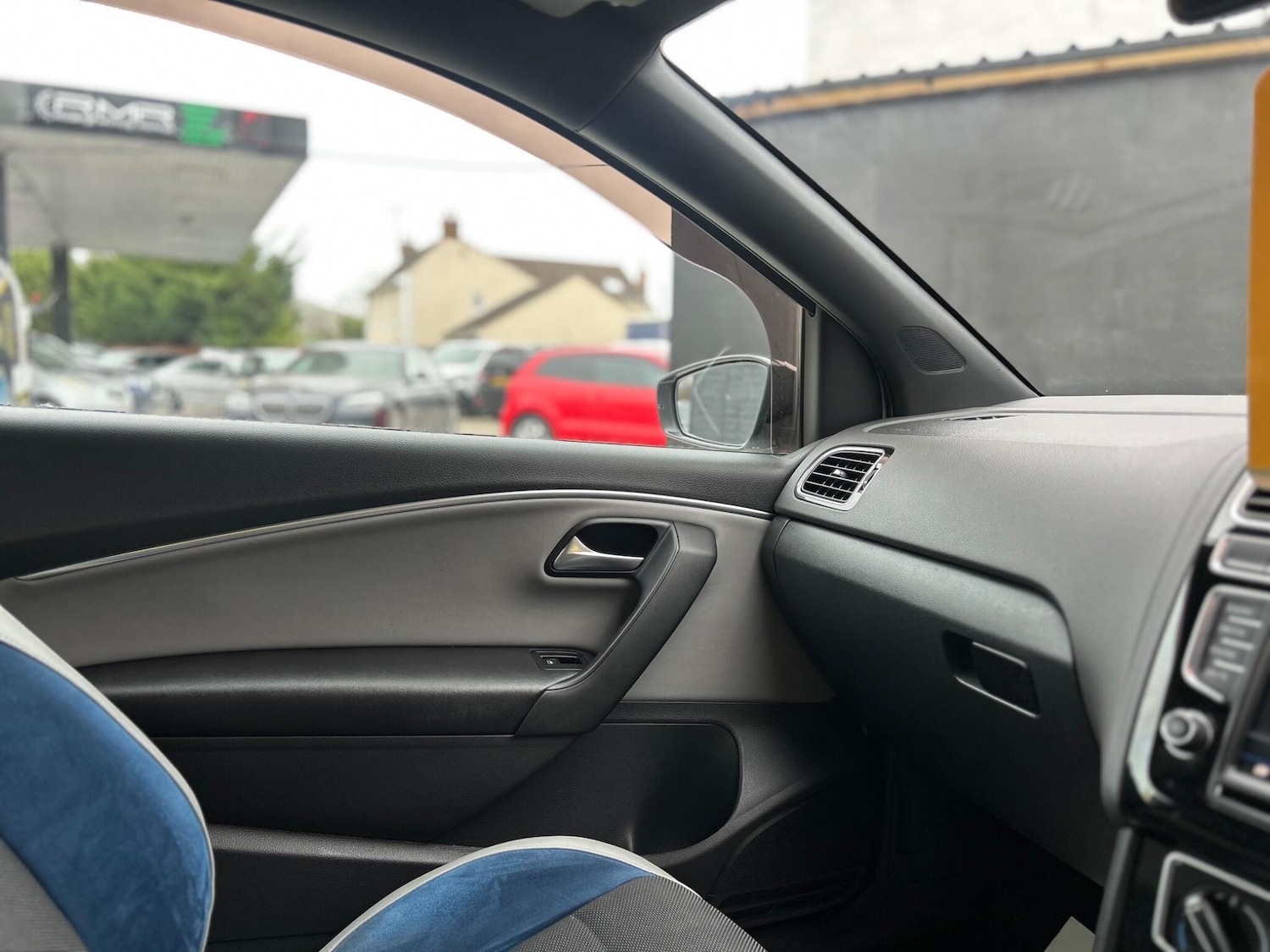 Used Volkswagen Polo for sale - 77598402: Photo 14