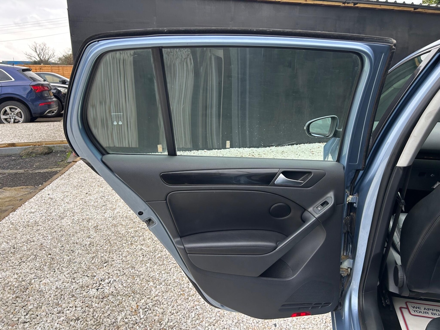 Used Volkswagen Golf 2009 for sale - 77411616: Photo 36