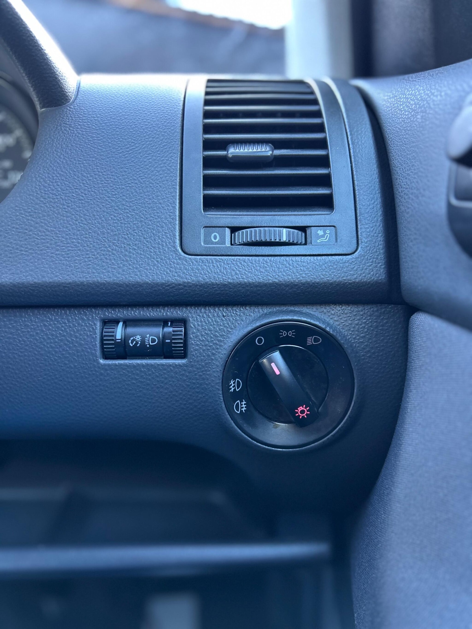 Used Volkswagen Polo 2008 for sale - 77440450: Photo 24