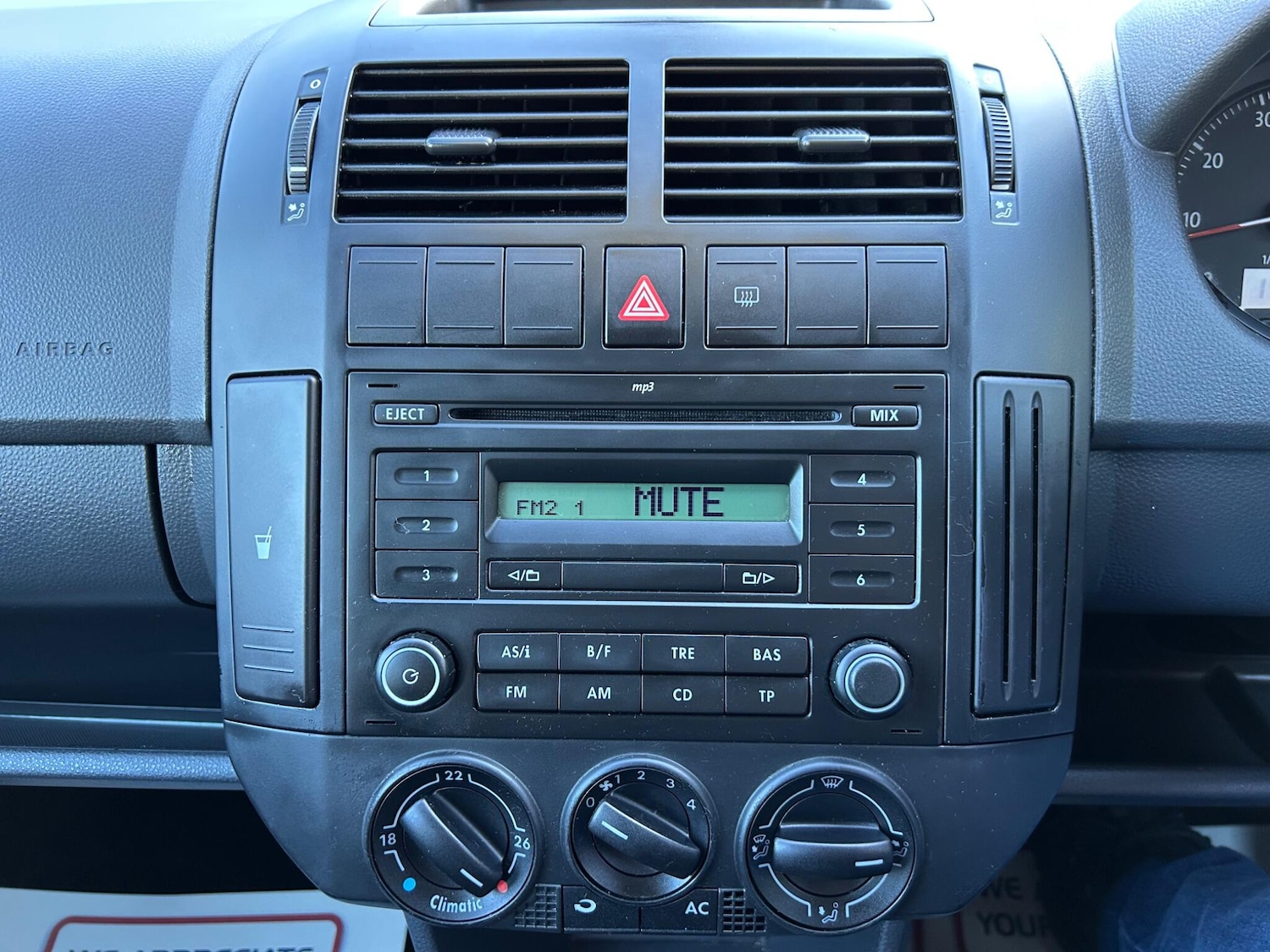 Used Volkswagen Polo 2008 for sale - 77440450: Photo 33