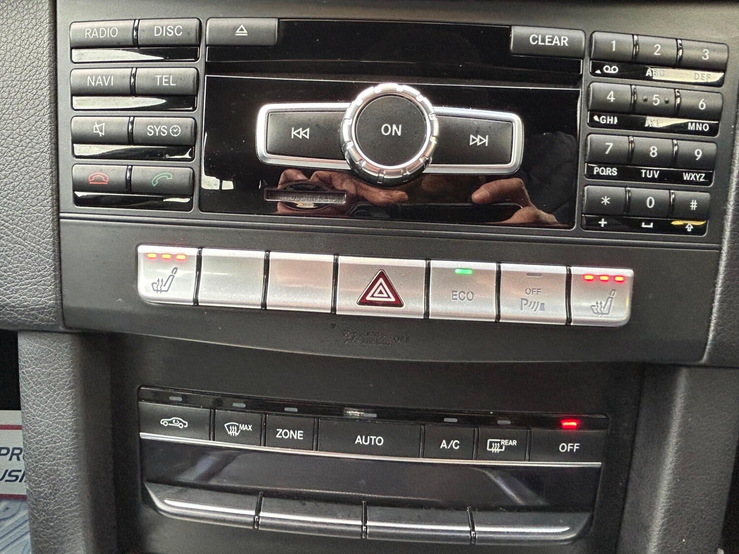 Used Mercedes-Benz E Class 2014 for sale - 77586248: Photo 28