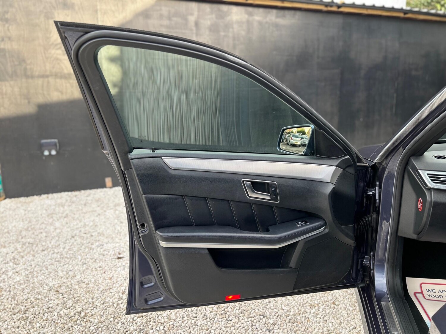 Used Mercedes-Benz E Class 2014 for sale - 77586248: Photo 39