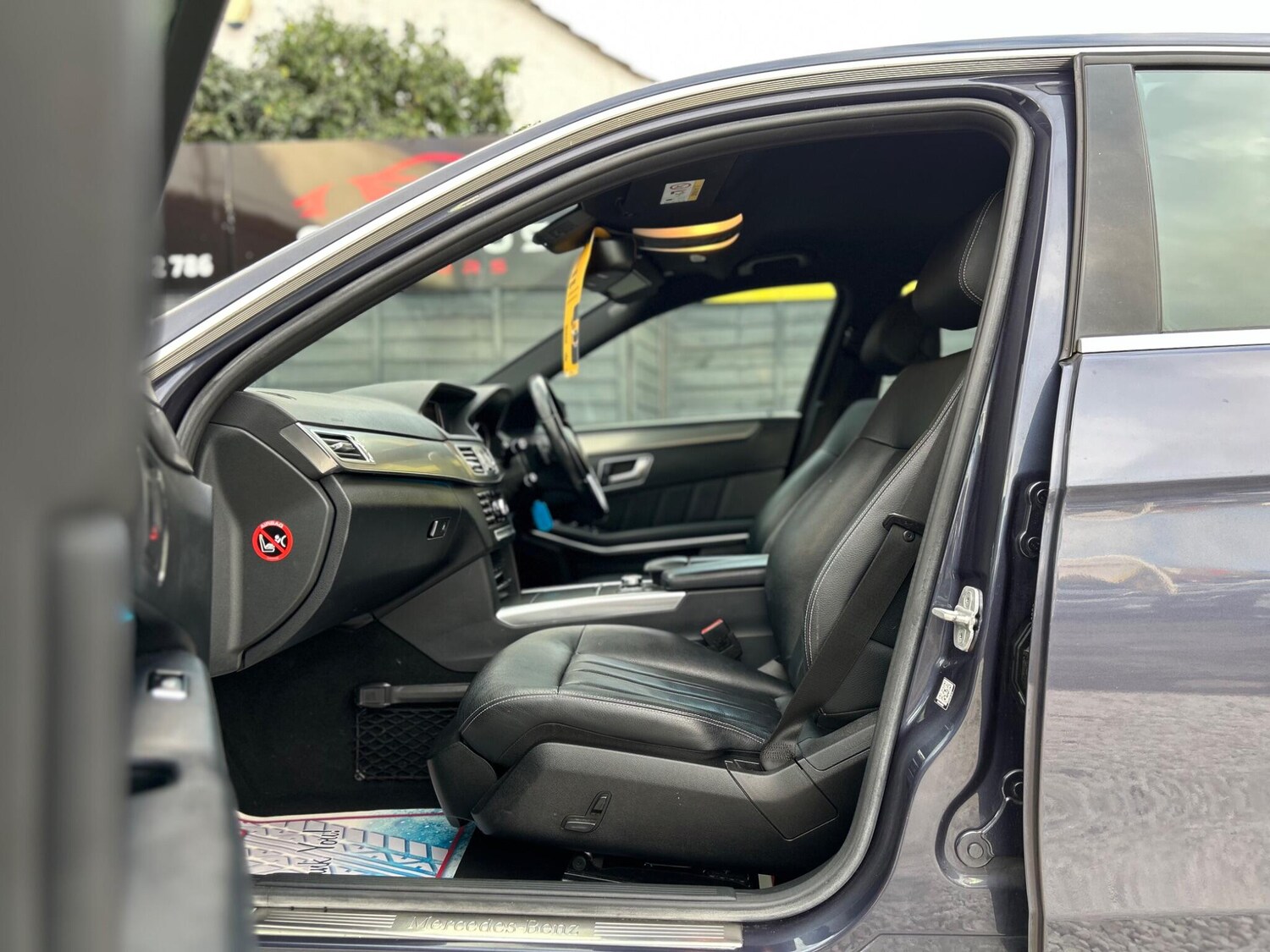 Used Mercedes-Benz E Class 2014 for sale - 77586248: Photo 54