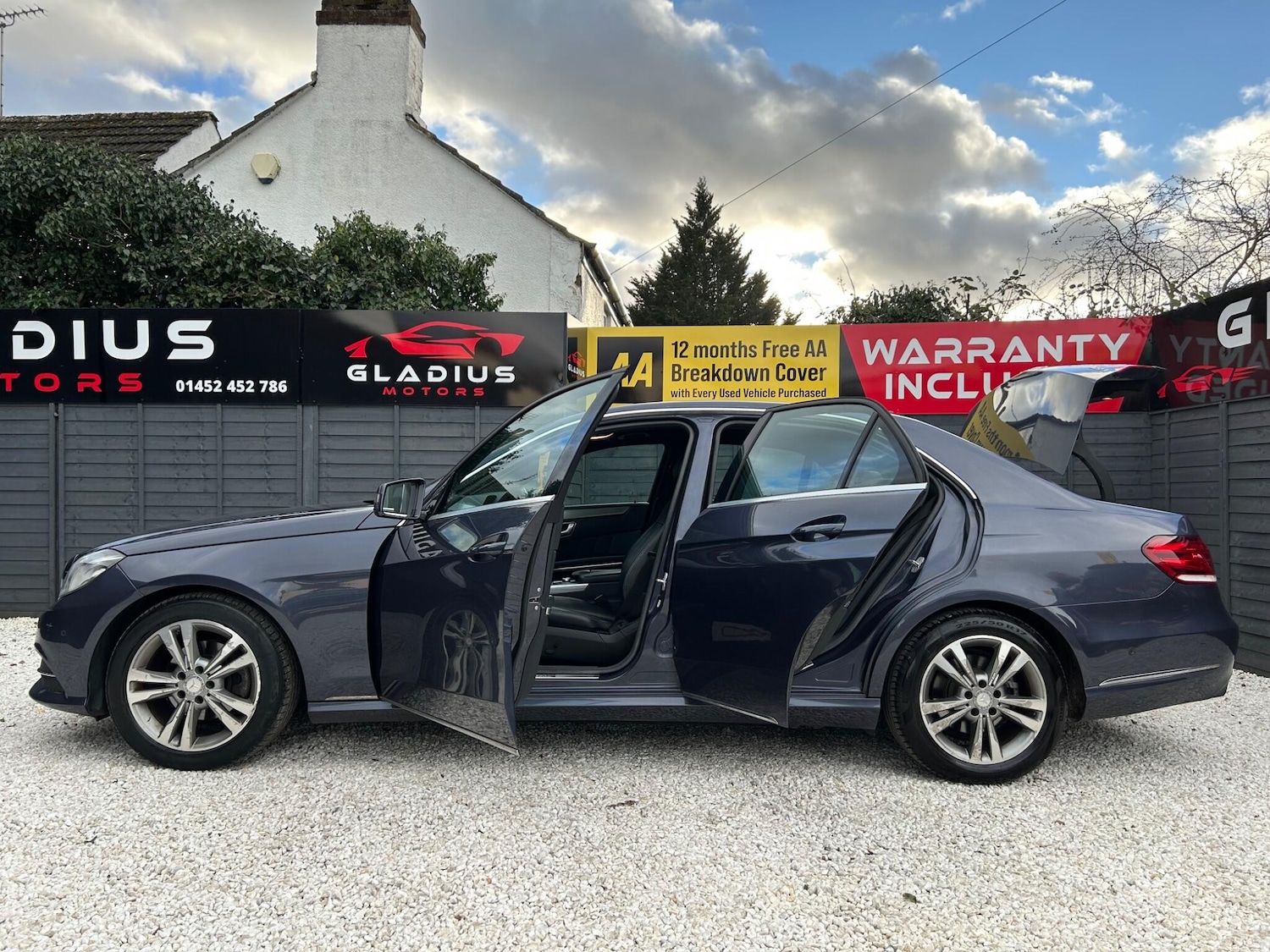 Used Mercedes-Benz E Class 2014 for sale - 77586248: Photo 7