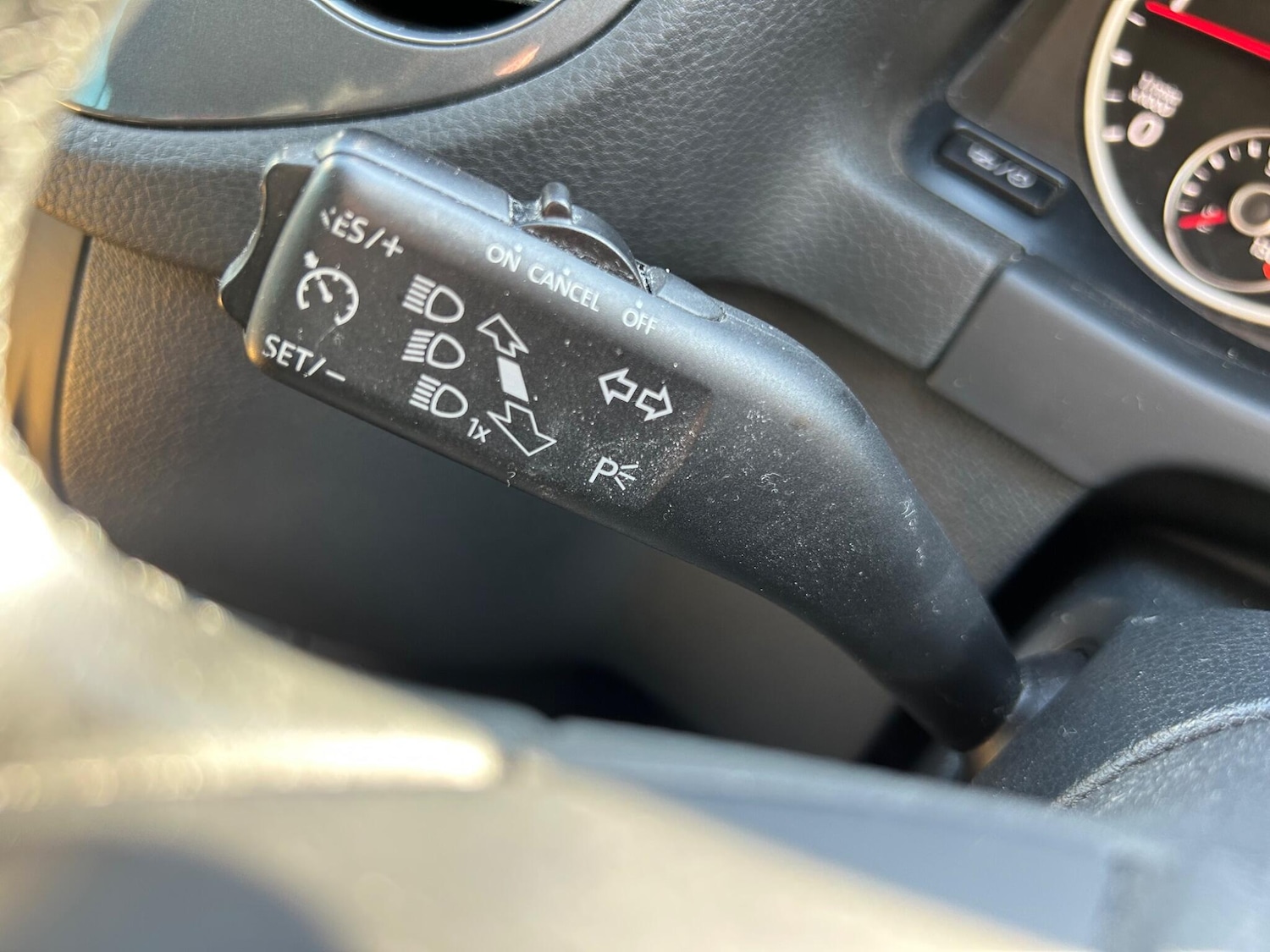 Used Volkswagen Tiguan 2015 for sale - 77958031: Photo 29