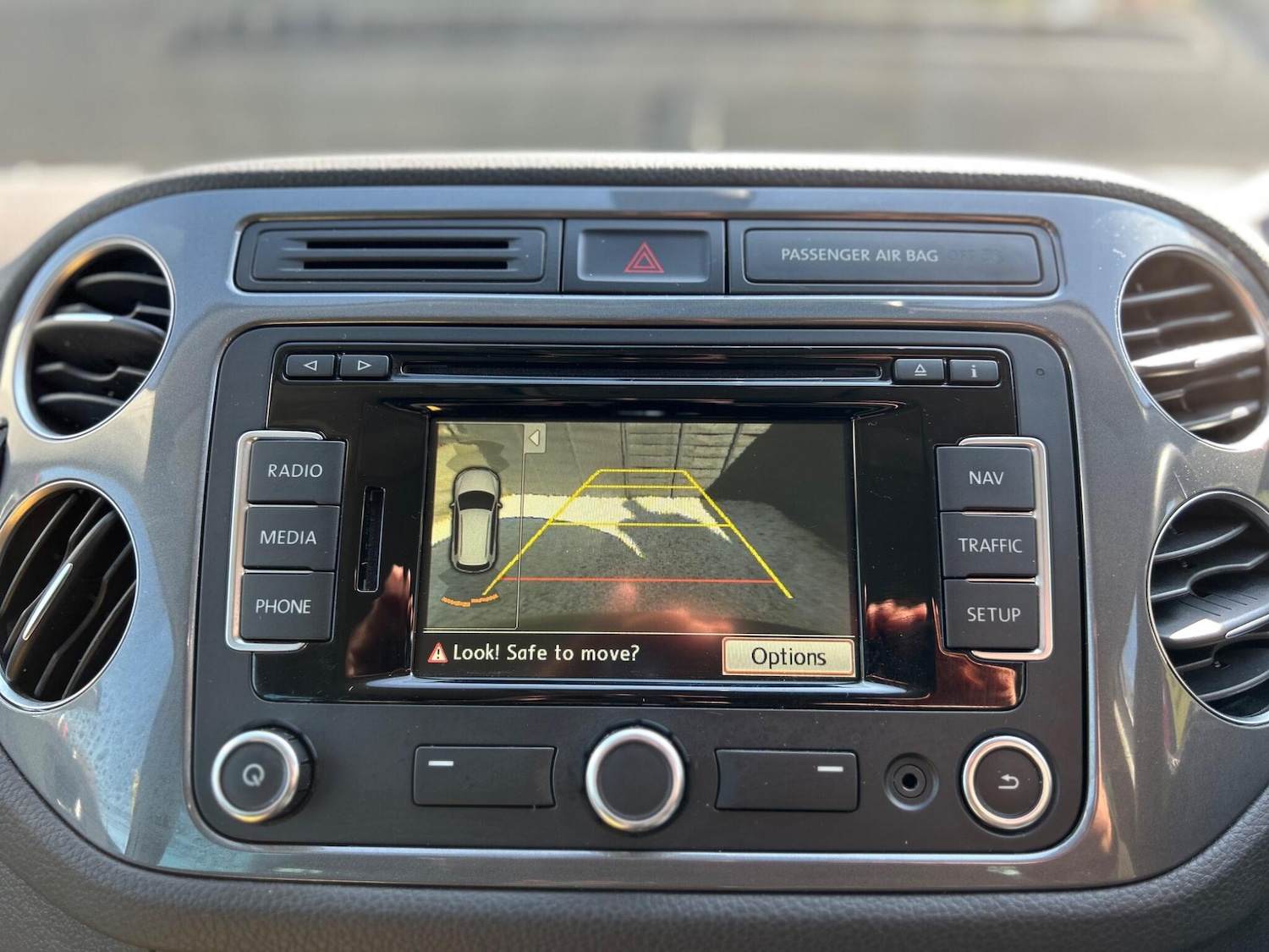 Used Volkswagen Tiguan 2015 for sale - 77958031: Photo 42