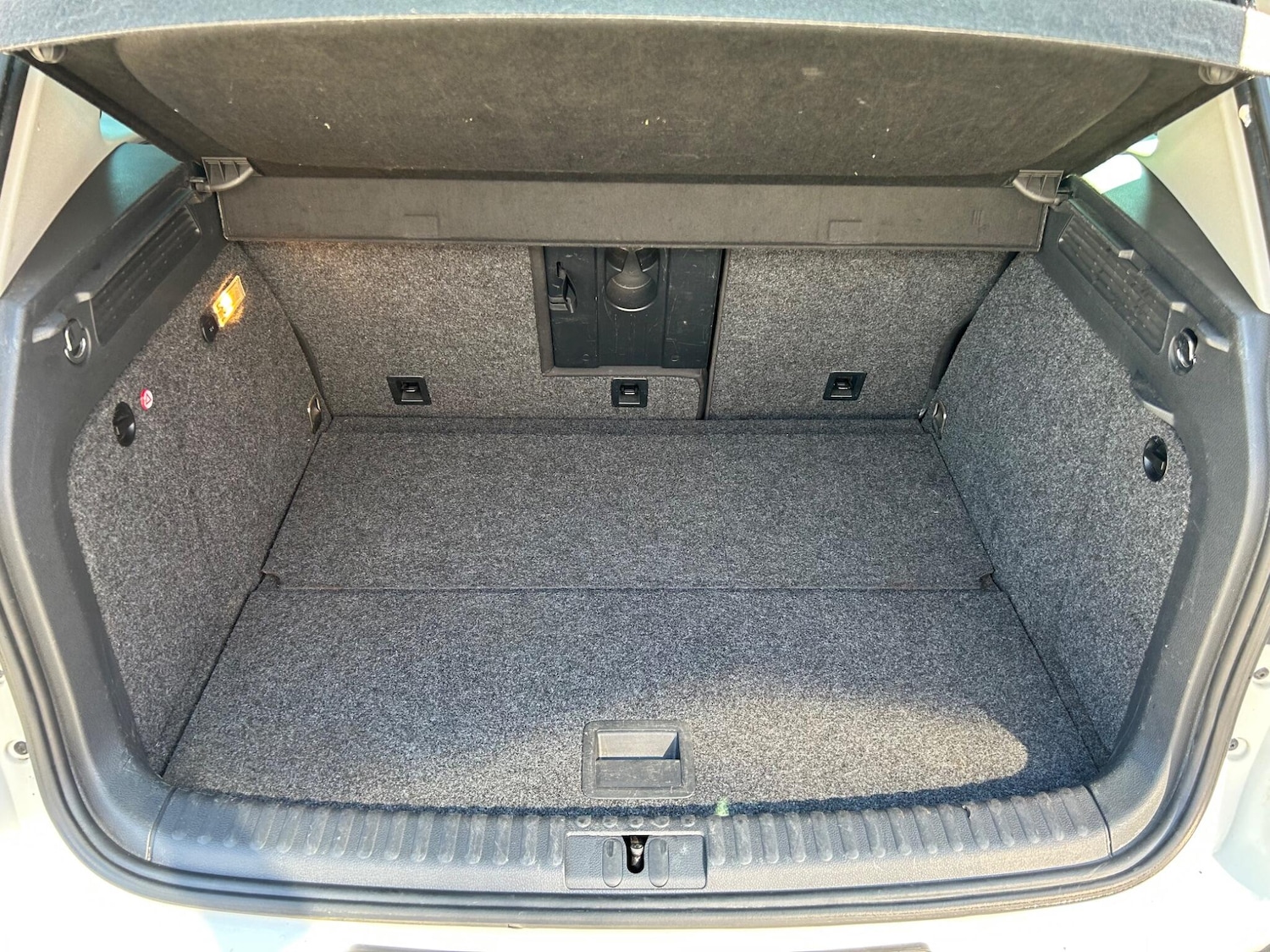 Used Volkswagen Tiguan 2015 for sale - 77958031: Photo 46