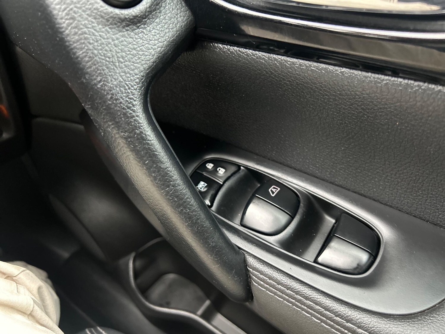 Used Nissan Qashqai 2015 for sale - 78101374: Photo 29