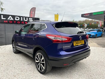 Used Nissan Qashqai 2015 for sale - 78101374: Photo