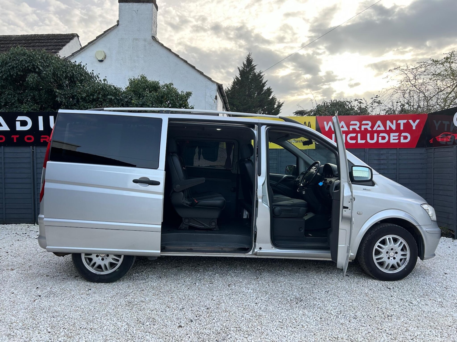 Used Mercedes-Benz Vito for sale - 77784520: Photo 10