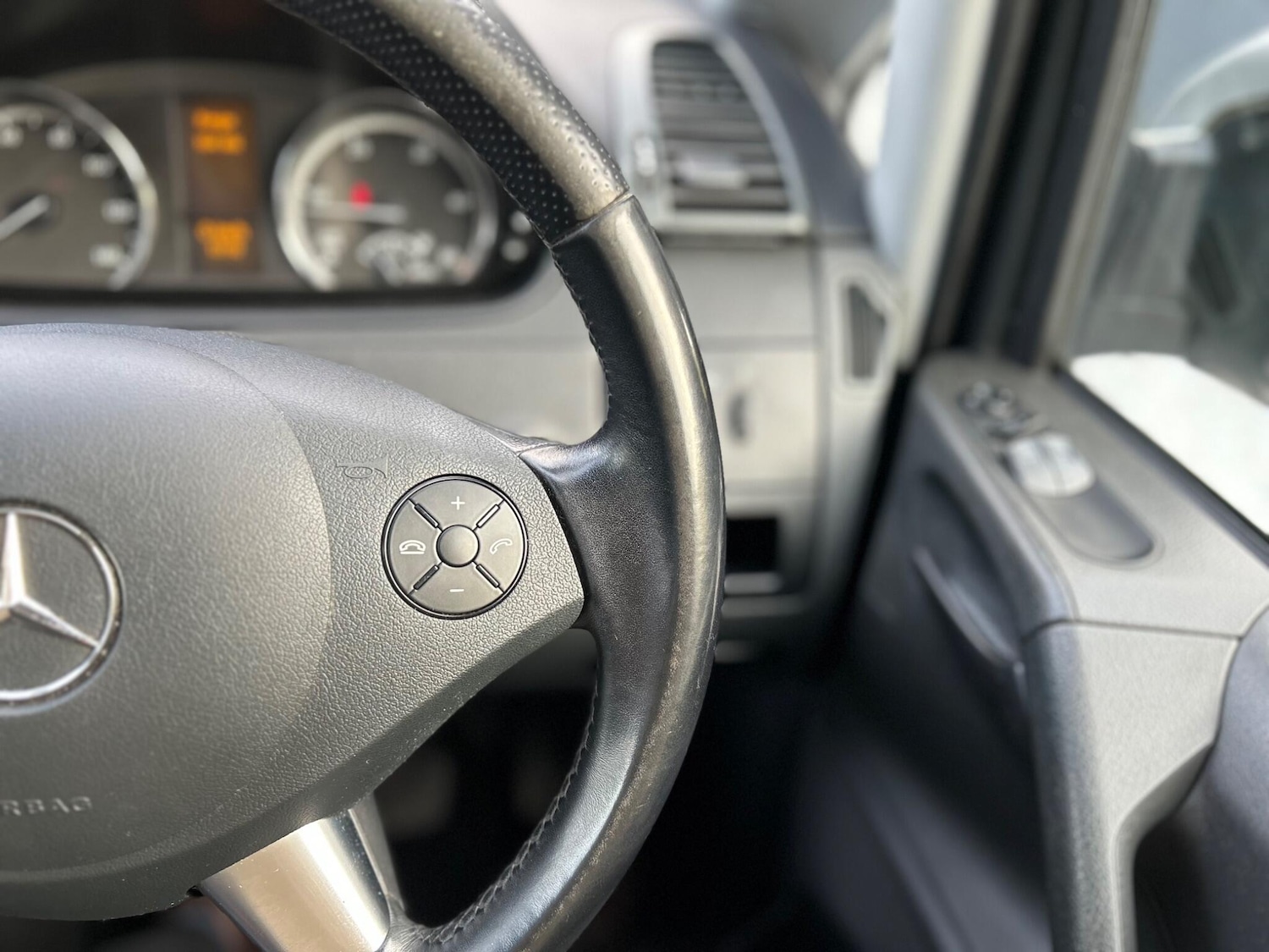 Used Mercedes-Benz Vito for sale - 77784520: Photo 16