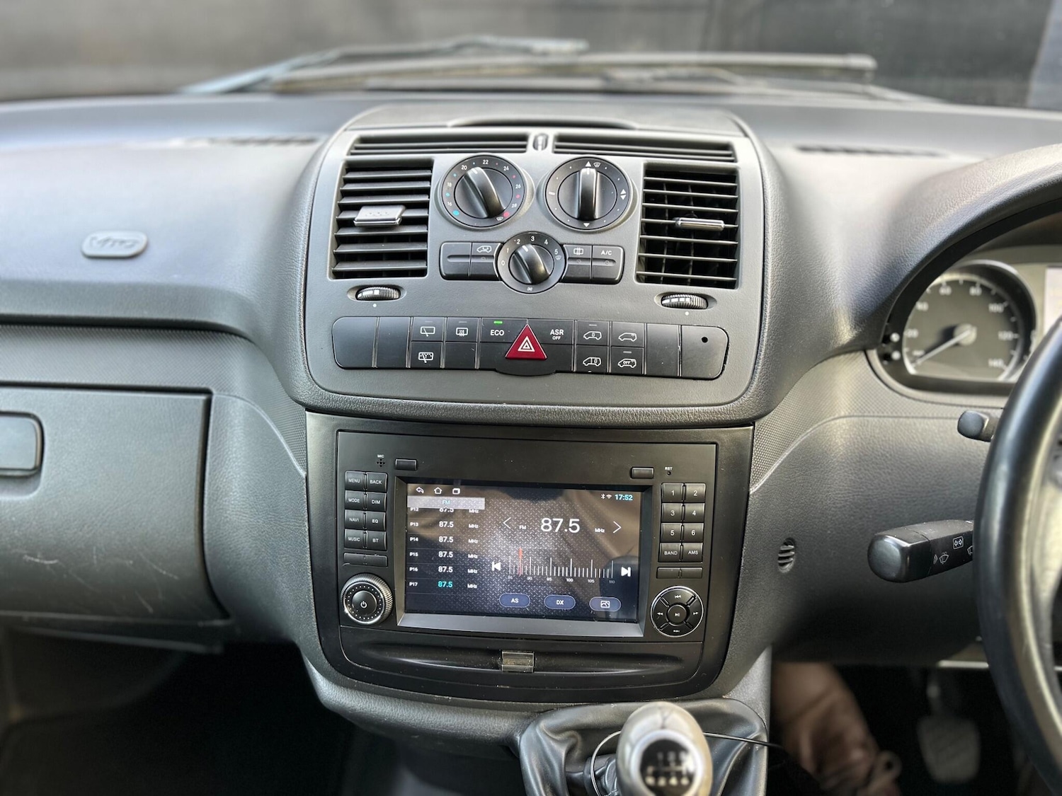 Used Mercedes-Benz Vito for sale - 77784520: Photo 27